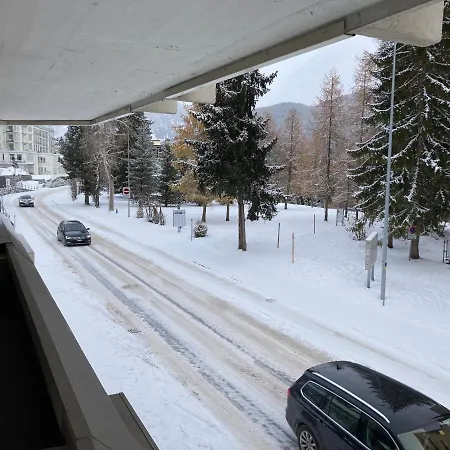 Your Pied-a-terre In 达沃斯